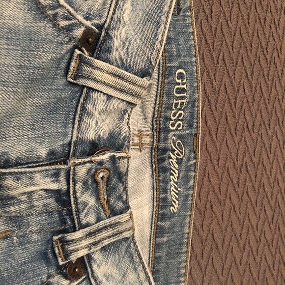 Guess Premium Jeans - Picture 2 of 3